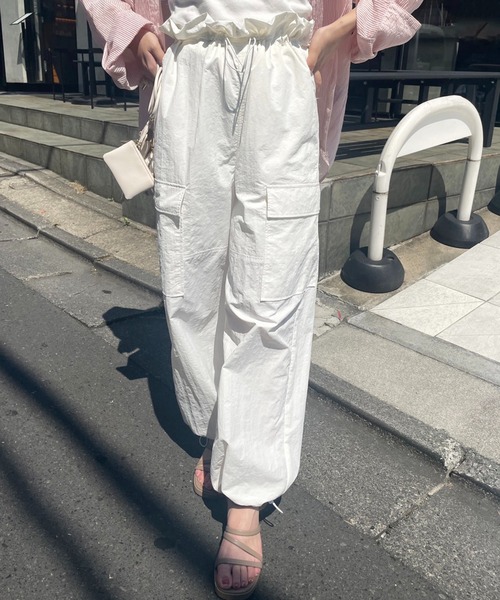 one after another NICE CLAUP(ワンアフターアナザーナイスクラップ)の「パラシュートパンツ(その他パンツ・レディース・オフホワイト/モカ/ピンク・FREE)」の20枚目の写真
