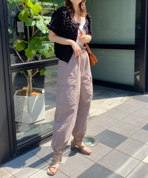 one after another NICE CLAUP(ワンアフターアナザーナイスクラップ)の「パラシュートパンツ(その他パンツ・レディース・オフホワイト/モカ/ピンク・FREE)」の12枚目の写真