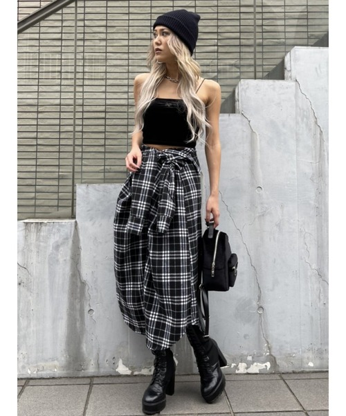 EGOIST（エゴイスト）の「シャツライクチェックロングスカート（スカート・レディース・ブラック/ネイビー・FREE）」の4枚目の写真