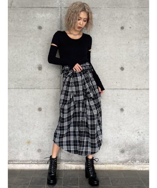 EGOIST（エゴイスト）の「シャツライクチェックロングスカート（スカート・レディース・ブラック/ネイビー・FREE）」の18枚目の写真