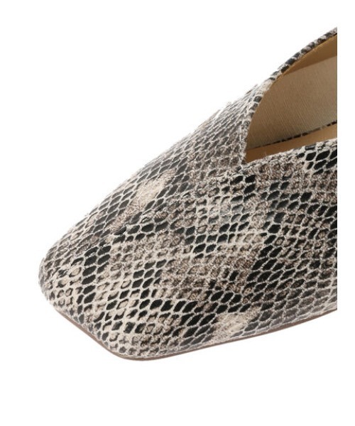 Green　Parks（グリーンパークス）の「・minia クリアヒールパンプス（パンプス・レディース・ライトベージュ/ブラック/パイソン・LL/S/M/L）」の4枚目の写真