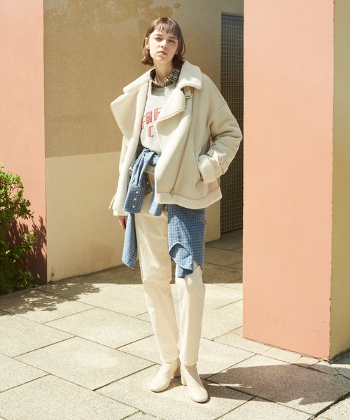 BAYFLOW(ベイフロー)の「コーデュロイテーパーパンツ(その他パンツ・レディース・ピンク/グレイッシュベージュ/チャコール/オフホワイト・SMALL/MEDIUM/LARGE)」の5枚目の写真