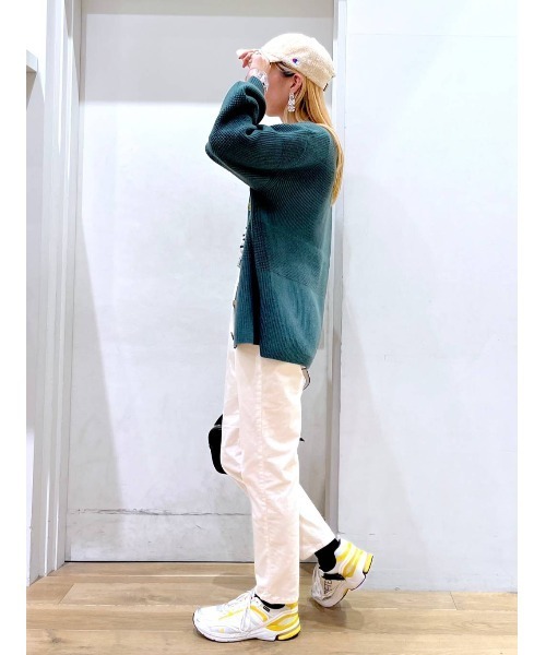 BAYFLOW(ベイフロー)の「コーデュロイテーパーパンツ(その他パンツ・レディース・ピンク/グレイッシュベージュ/チャコール/オフホワイト・SMALL/MEDIUM/LARGE)」の12枚目の写真