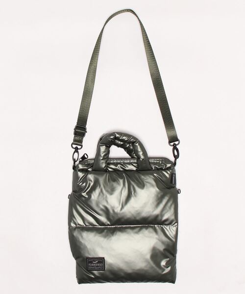 ROOTOTE（ルートート）の「【取外し可能ショルダー付き】ルートート/LT.サコッシュ.フェザーカラーB（ショルダーバッグ・レディース・ブラック/イエロー/シルバー/カーキ/グリーン系その他/ピンク系その他/ブラック×ブルー/ブルー系その他/パープル系その他・FREE）」の4枚目の写真