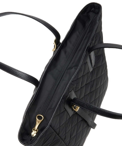 TOFF&LOADSTONE（トフアンドロードストーン）の「トート リップストップ キルト（トートバッグ・メンズ・ブラック/カーキ・FREE）」の3枚目の写真