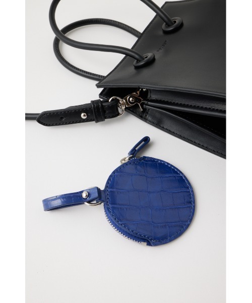 MOUSSY（マウジー）の「THIN STRAP SHOPPER バッグ（ショルダーバッグ・レディース・ブラック/パープル/ブラウン・FREE）」の11枚目の写真