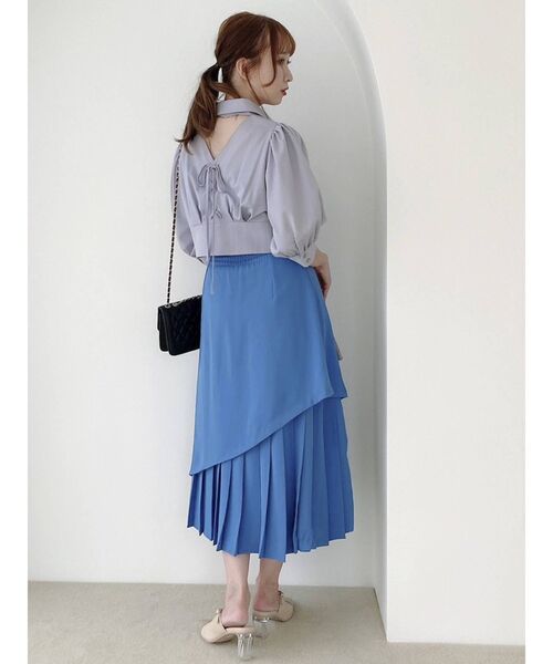 dazzlin（ダズリン）の「バックリボンショートタックブラウス（シャツ/ブラウス・レディース・グレー/オフホワイト/グリーン・FREE）」の8枚目の写真