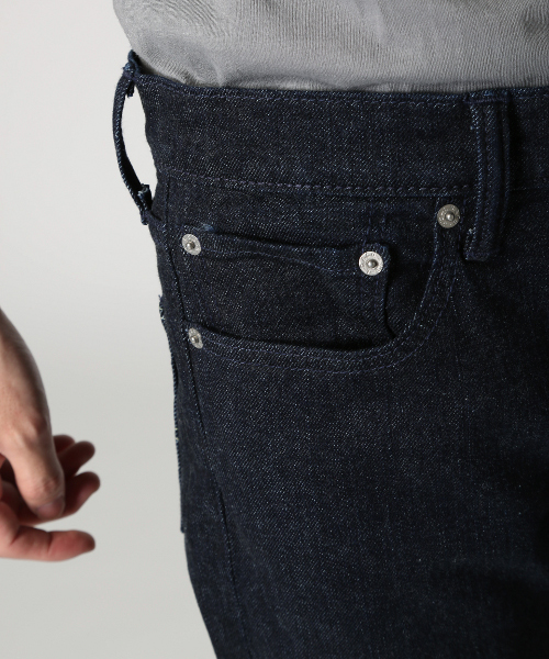 EDIFICE（エディフィス）の「◇Levis/リーバイスEX ANKLE CAFF PANTS（デニムパンツ・メンズ・ネイビー・31inch/32inch/33inch/34inch/29inch/30inch/28inch）」の13枚目の写真