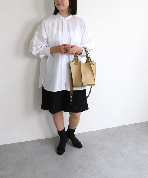 MIAN (ミアン)の「パネル切り替え2wayトートバッグ(トートバッグ・レディース・ベージュ/チャコールグレー/レッド/イエロー・FREE)」の10枚目の写真