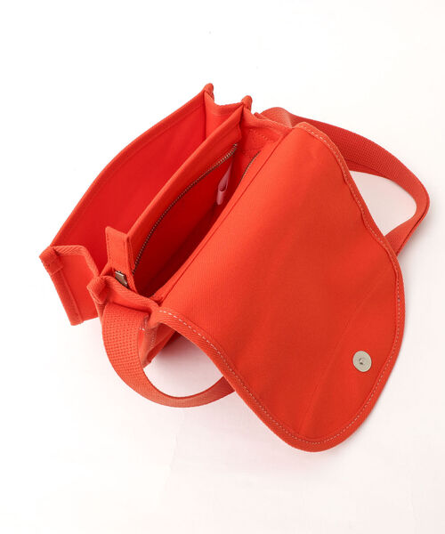DANTON(ダントン)の「【DANTON/ダントン】COTTON SHOULDER BAG DT-H0142 LCS(ショルダーバッグ・メンズ・マスタード/インディゴブルー/レッド/グレー/ブラック/ベージュ・FREE)」の11枚目の写真