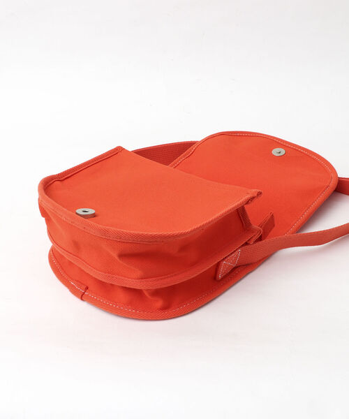 DANTON(ダントン)の「【DANTON/ダントン】COTTON SHOULDER BAG DT-H0142 LCS(ショルダーバッグ・メンズ・マスタード/インディゴブルー/レッド/グレー/ブラック/ベージュ・FREE)」の13枚目の写真