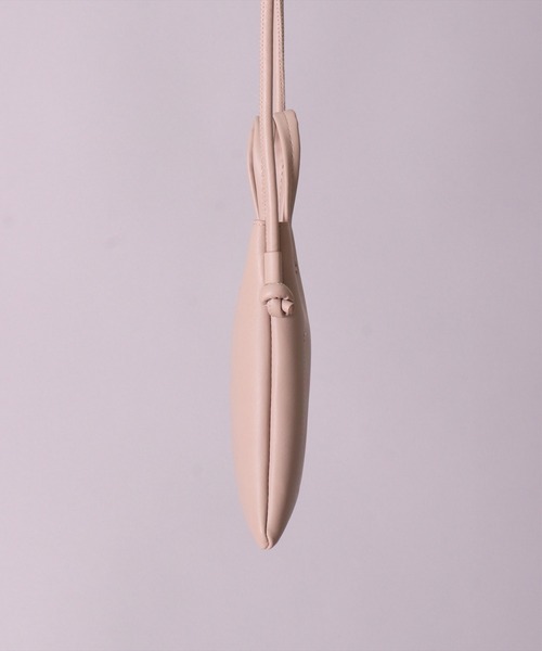 ALTROSE（アルトローズ）の「(RC)【ALTROSE】ケセラ レザータッチ ミニ ショルダーバッグ（ショルダーバッグ・レディース・ベージュ/グレー/ブラック/ライトグリーン/アイボリー・ONE SIZE）」の20枚目の写真