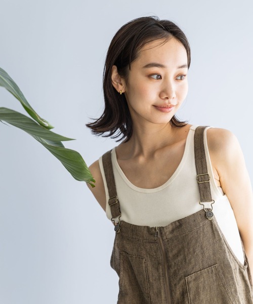 niko and...(ニコアンド)の「スーピマ2WAYタンクトップ(タンクトップ・レディース・アイボリー/オフホワイト/グリーン/チャコール/オレンジ/ラベンダー/ライトベージュ/セージグリーン/イエロー/モカ/ライトグリーン・SMALL/LARGE/MEDIUM)」の4枚目の写真