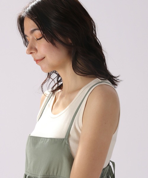 niko and...(ニコアンド)の「スーピマ2WAYタンクトップ(タンクトップ・レディース・アイボリー/オフホワイト/グリーン/チャコール/オレンジ/ラベンダー/ライトベージュ/セージグリーン/イエロー/モカ/ライトグリーン・SMALL/LARGE/MEDIUM)」の22枚目の写真