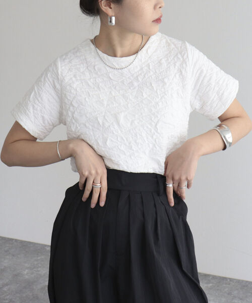 fredy emue（フレディエミュ）の「ポコポコカットジャガードプルオーバー（Tシャツ/カットソー・レディース・チャコールグレー/オフホワイト・38）」の3枚目の写真