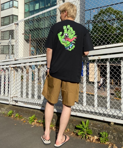 SANTA CRUZ(サンタクルーズ)の「【ムラサキスポーツ別注】SANTACRUZ/サンタクルーズ バックプリント クルーネックTシャツ/スクリ―ミングハンド 半袖Tシャツ MEEK OG SLASHER HAND S/S TEE 502232402(Tシャツ/カットソー・メンズ・ブラック/ホワイト/オレンジ・L/XL/M)」の10枚目の写真