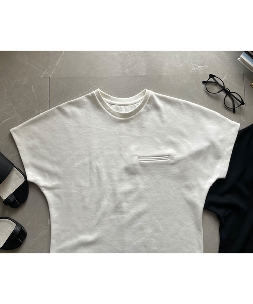 OWLLIDA apartment.(オルリダアパートメント)の「シンプルTシャツ(Tシャツ/カットソー・レディース・ホワイト/ブラック・FREE)」の12枚目の写真