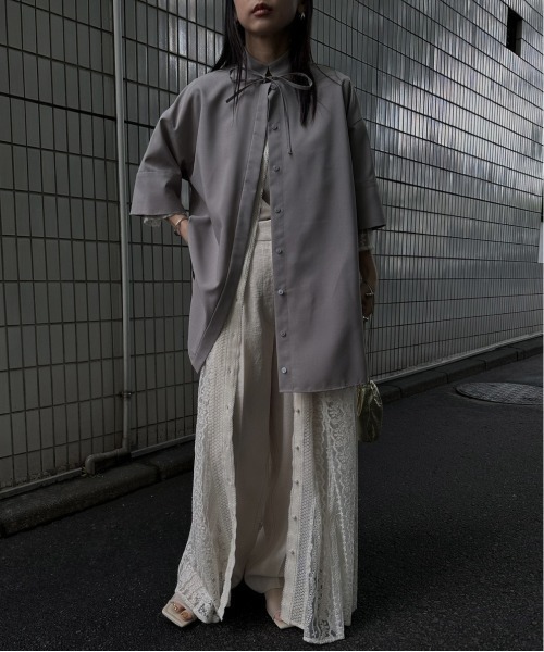 Ameri（アメリ）の「MEDI BACK SLIT OVER SHIRT（シャツ