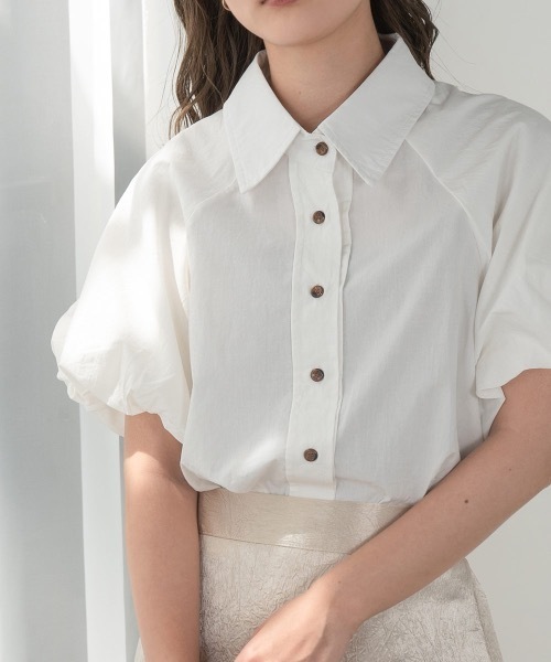 Amiur（エミレ）の「puff sleeve shirt blouse（シャツ/ブラウス・レディース・ホワイト/クリーム・FREE）」の3枚目の写真