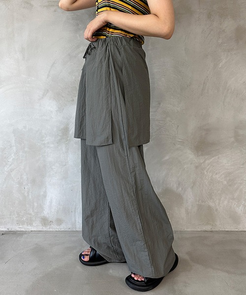 kutir（クティール）の「ナイロンスカートレイヤードパンツ（その他パンツ・レディース・グレー/アイボリー・MEDIUM/LARGE/SMALL）」の14枚目の写真