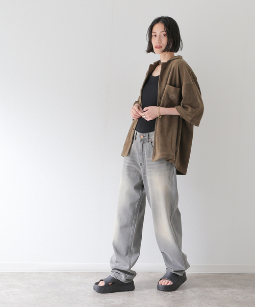 JOINT WORKS（ジョイントワークス）の「ウォッシュ ワイドデニムパンツ（デニムパンツ・レディース・チャコールグレー・SMALL/MEDIUM）」の4枚目の写真