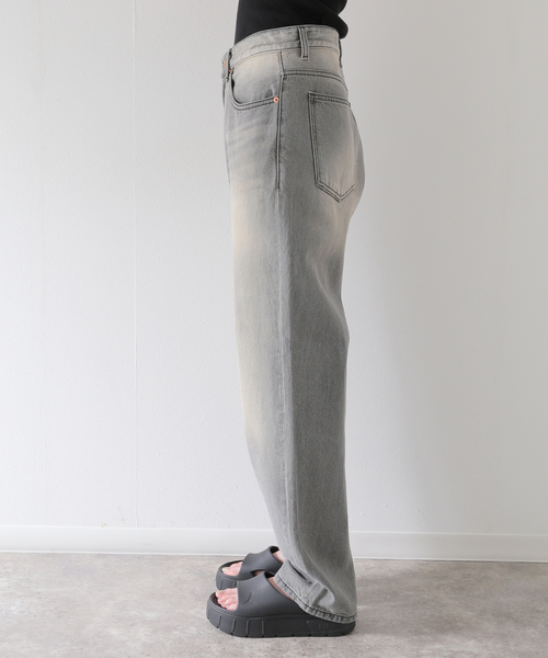 JOINT WORKS（ジョイントワークス）の「ウォッシュ ワイドデニムパンツ（デニムパンツ・レディース・チャコールグレー・SMALL/MEDIUM）」の2枚目の写真