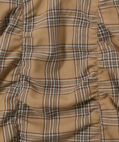 mysty woman（ミスティウーマン）の「ウエストギャザージャンスカ　975661（ジャンパースカート・レディース・ブラック/グレー系その他/ベージュ系その他・FREE）」の13枚目の写真