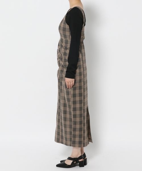 mysty woman（ミスティウーマン）の「ウエストギャザージャンスカ　975661（ジャンパースカート・レディース・ブラック/グレー系その他/ベージュ系その他・FREE）」の12枚目の写真