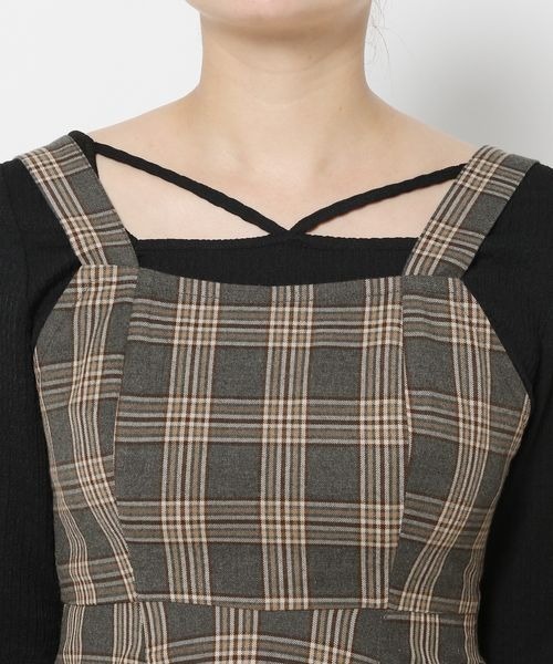 mysty woman（ミスティウーマン）の「ウエストギャザージャンスカ　975661（ジャンパースカート・レディース・ブラック/グレー系その他/ベージュ系その他・FREE）」の9枚目の写真