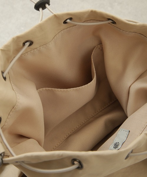 NANO universe（ナノユニバース）の「ドロストナイロンショルダー