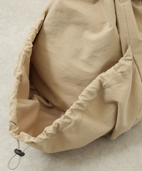 NANO universe（ナノユニバース）の「ドロストナイロンショルダー