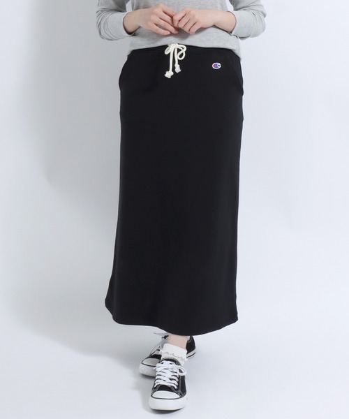 Champion（チャンピオン）の「Champion（チャンピオン）ワンポイントロゴ裏毛スウェットロングスカート レディース（スカート・レディース・グレー/ブラック/ネイビー・M/L）」の19枚目の写真