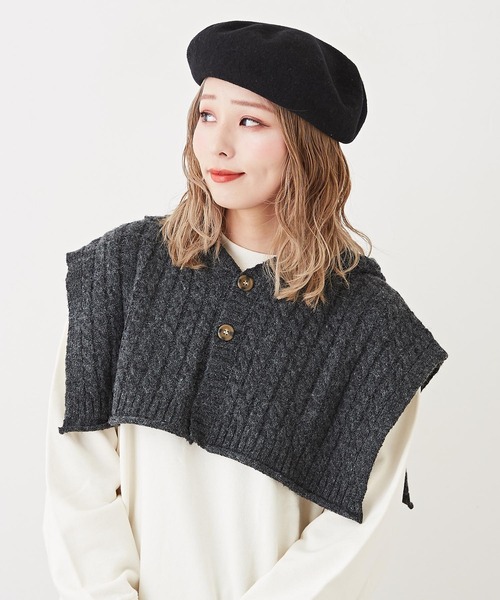 CUBE SUGAR（キューブシュガー）の「アンティークニットバラクラバケープ（ネックウォーマー/スヌード・レディース・グリーン/チャコールグレー/ピンク/ナチュラル・M）」の2枚目の写真