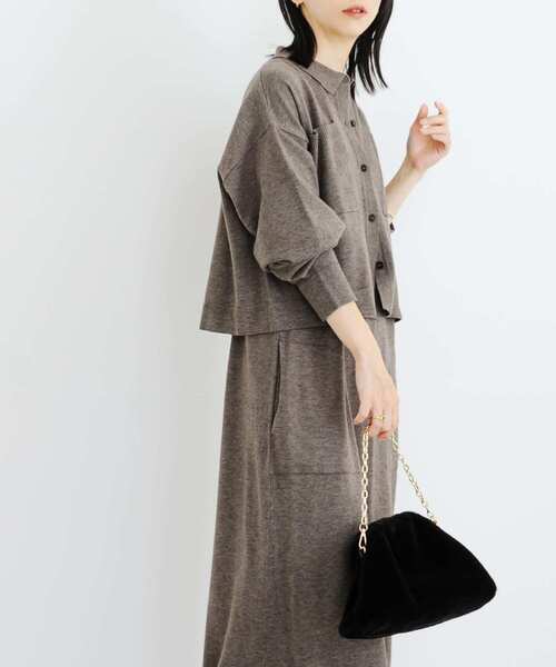 URBAN RESEARCH(アーバンリサーチ)の「シャツカラーニット(ニット/セーター・レディース・ブラック/グレー系その他/ベージュ・FREE)」の7枚目の写真