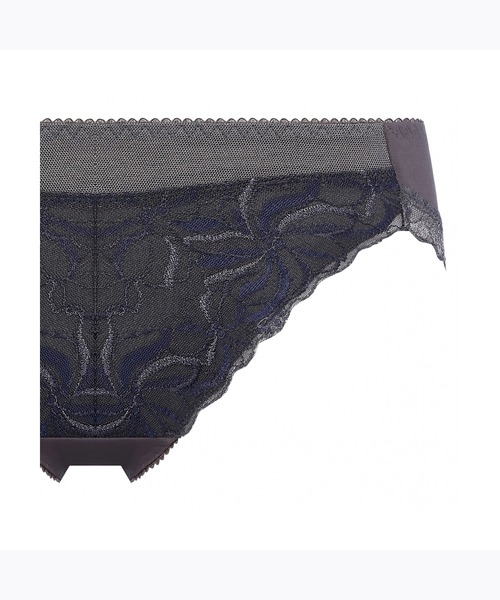 Triumph（トリンプ）の「天使のブラ(R)582 レギュラーショーツ【LLサイズ】TR582 Hikini（ショーツ・レディース・グレー/パープル/ピンク・LL）」の4枚目の写真