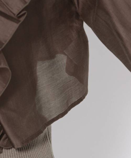 mysty woman(ミスティウーマン)の「プチハイニットブラウスSET 992627(シャツ/ブラウス・レディース・オフホワイト/ブラウン・FREE)」の12枚目の写真