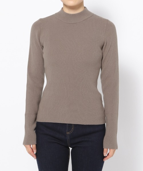 mysty woman(ミスティウーマン)の「プチハイニットブラウスSET 992627(シャツ/ブラウス・レディース・オフホワイト/ブラウン・FREE)」の15枚目の写真