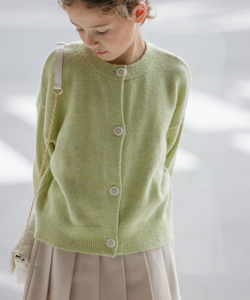 GLOBAL WORK（グローバルワーク）の「フワフワHug meクルーカーディガン/199991（カーディガン/ボレロ・キッズ・オフホワイト/イエロー系その他/グレイッシュベージュ・100cm/120cm/130cm/140cm/160cm/150cm/110cm）」の4枚目の写真