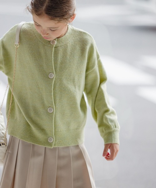 GLOBAL WORK（グローバルワーク）の「フワフワHug meクルーカーディガン/199991（カーディガン/ボレロ・キッズ・オフホワイト/イエロー系その他/グレイッシュベージュ・100cm/120cm/130cm/140cm/160cm/150cm/110cm）」の5枚目の写真