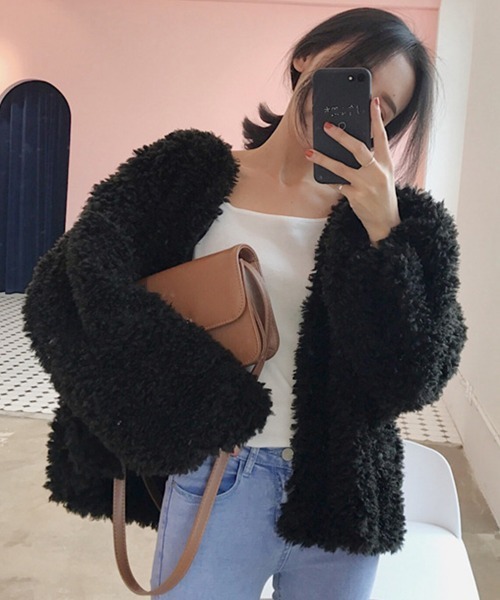 Miniministore（ミニミニストア）の「ボアジャケットレディースふんわりブルゾン（ブルゾン・レディース・ピンク/オフホワイト/ブラック・L）」の6枚目の写真