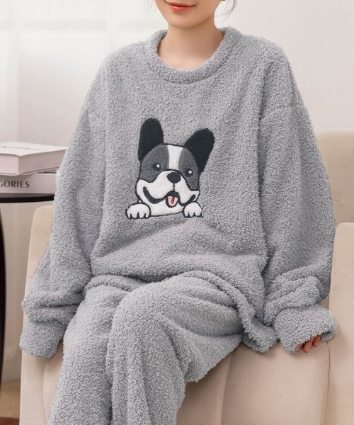 DAY CLOSET（デイ クローゼット）の「【月刊TVガイド2月号掲載/セットアップ】あなたはどの子が好き？長袖モコモコプードルボア風ルームウェア  上下セットアップ レディース（ルームウェア/パジャマ・レディース・ホワイト/ブラウン/グレー/ピンク/モカ/グレー系その他3/グレー系その他2/グレー系その他/ブラウン系その他/ブラック系その他3/ブラック系その他/ホワイト系その他2/ホワイト系その他3/ホワイト系その他・FREE）」の9枚目の写真