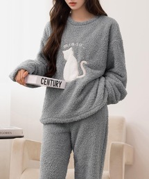 DAY CLOSET（デイ クローゼット）の「【月刊TVガイド2月号掲載/セットアップ】あなたはどの子が好き？長袖モコモコプードルボア風ルームウェア  上下セットアップ レディース（ルームウェア/パジャマ）」