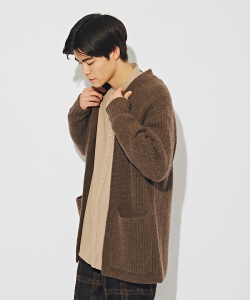 EDIFICE（エディフィス）の「ロイヤルカシミヤ ガウン カーディガン（カーディガン/ボレロ・メンズ・ブラウン/ベージュ・MEDIUM/LARGE）」の15枚目の写真