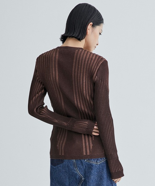 UNITED TOKYO（ユナイテッドトウキョウ）の「シューティングリブニット｜ウォッシャブル（ニット/セーター・レディース・ブラック/ホワイト/ブラウン/ブルー・FREE）」の17枚目の写真