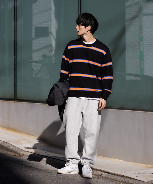 JOURNAL STANDARD relume(ジャーナルスタンダード レリューム)の「【HARDIN KNITWEAR / ハーディン ニットウェア】別注 ボーダーコットンニット(ニット/セーター・メンズ・ベージュ系その他/ブラック/ネイビー・LARGE/MEDIUM)」の4枚目の写真