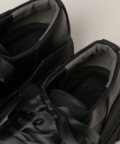 JEANASIS（ジーナシス）の「フェイクレザーレースアップシューズ/105291（ドレスシューズ・レディース・ブラック/ブラック×ホワイト・MEDIUM/LARGE）」の10枚目の写真