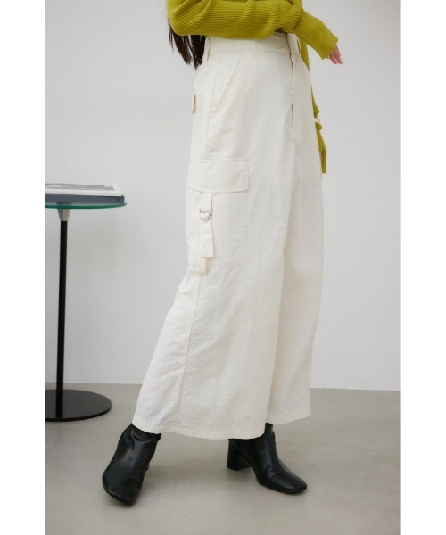 AZUL by moussy（アズールバイマウジー）の「カーゴスカート（スカート・レディース・ブラック/カーキ/アイボリー・SMALL/MEDIUM）」の5枚目の写真