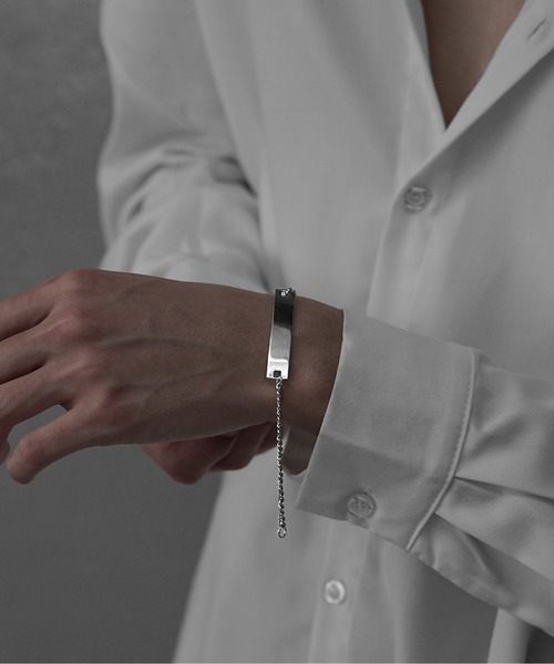 MinoriTY(マイノリティ)の「【MinoriTY】プレートスチールブレスレット メンズ ウィメンズ ユニセックス アクセサリー(ブレスレット・メンズ・シルバー・FREE)」の2枚目の写真