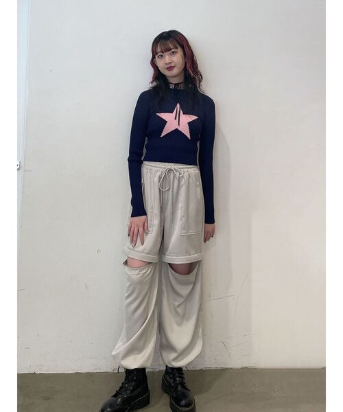 jouetie(ジュエティ)の「スターモチーフフィットニット(ニット/セーター・レディース・オフホワイト/ネイビー/ブラック・MEDIUM)」の6枚目の写真