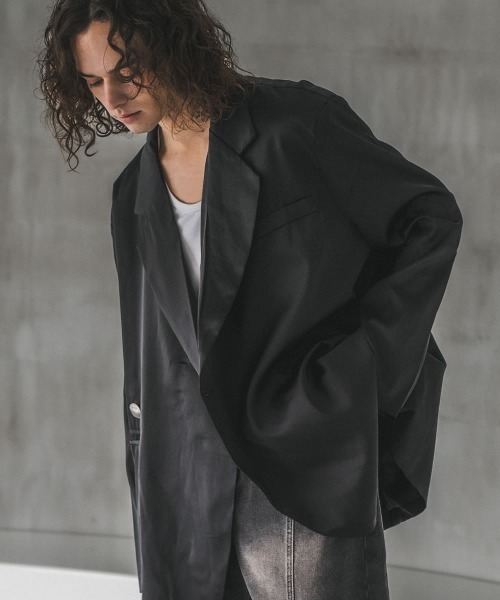 Shoowtime（ショウタイム）の「サテンシングルブレストテーラード